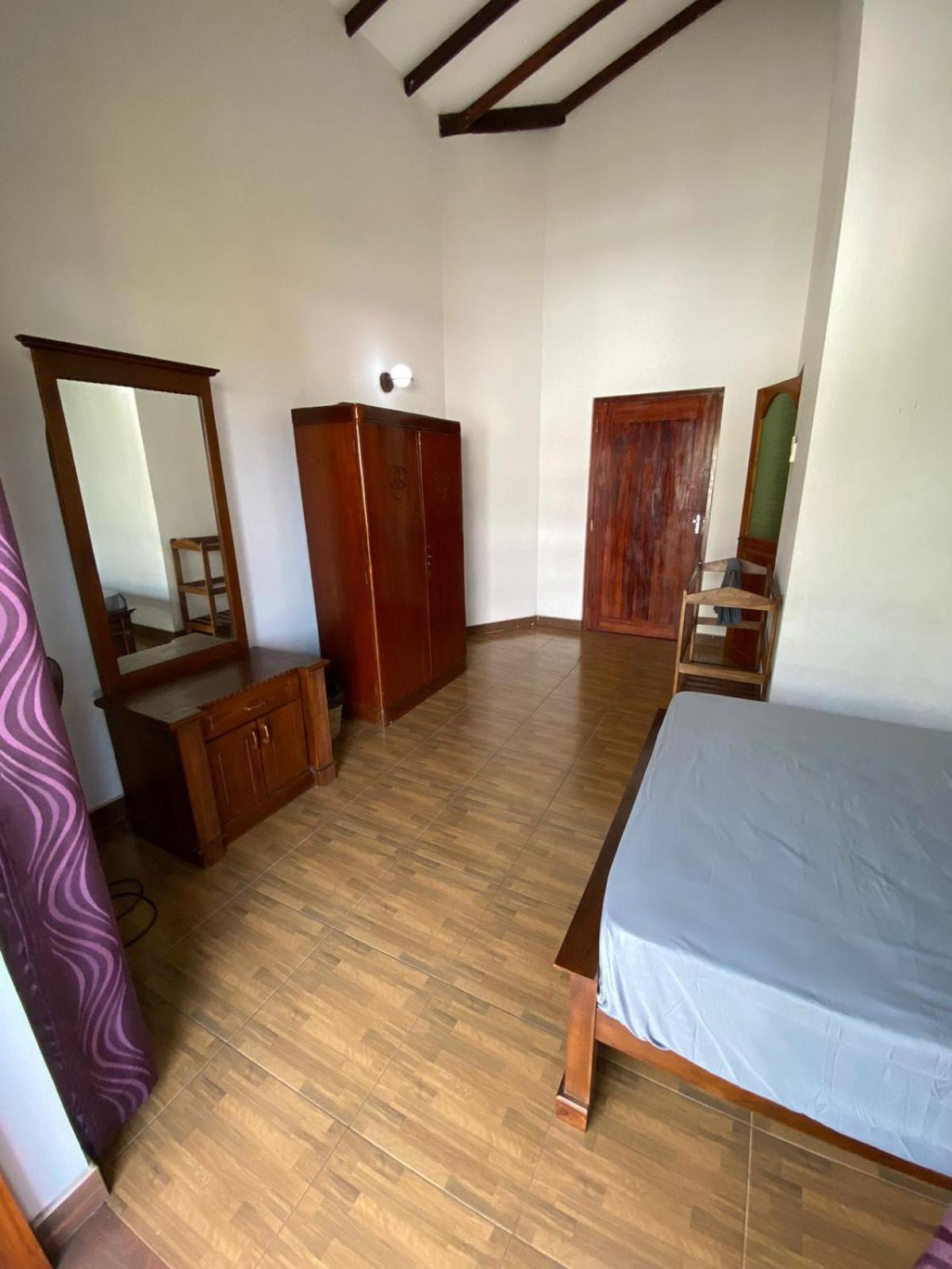 The Serene House Negombo Buitenkant foto
