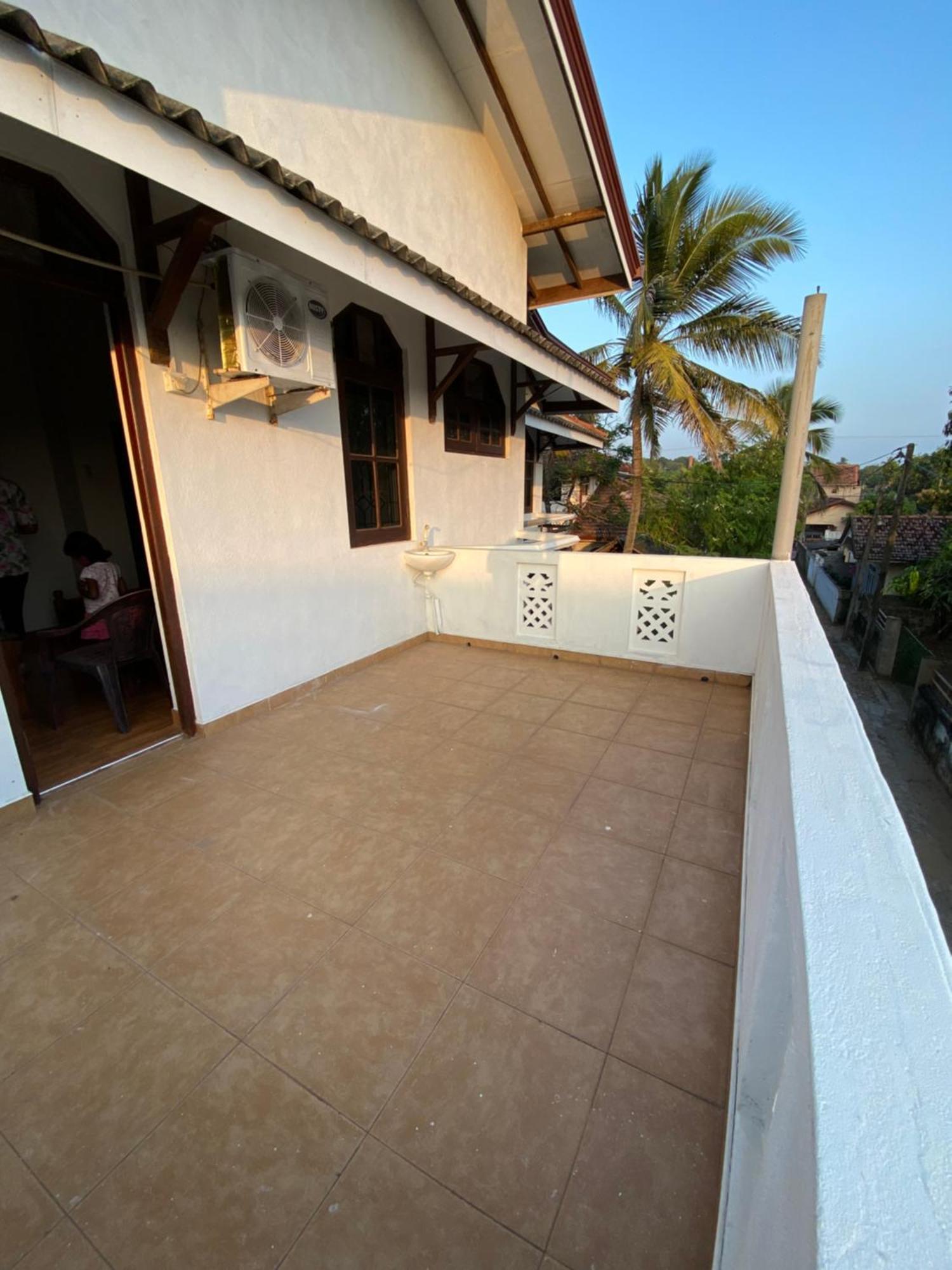 The Serene House Negombo Buitenkant foto